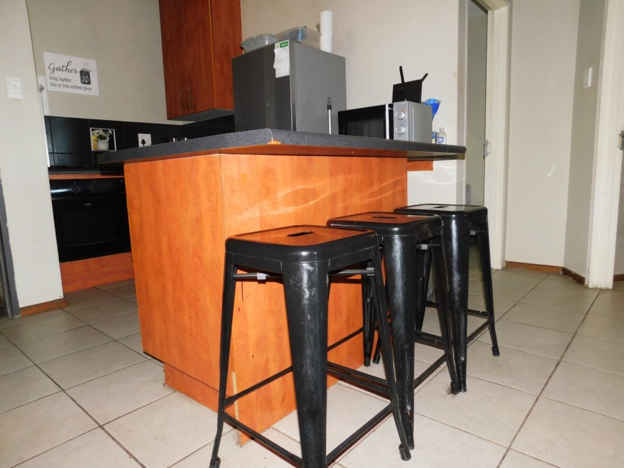 To Let 3 Bedroom Property for Rent in Hatfield Gauteng
