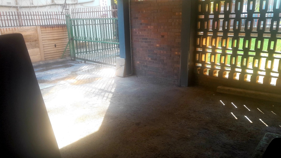 1 Bedroom Property for Sale in Arcadia Gauteng
