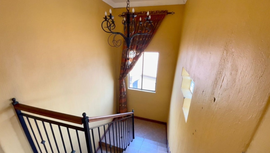 4 Bedroom Property for Sale in The Reeds Gauteng