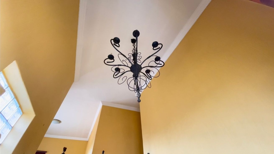 4 Bedroom Property for Sale in The Reeds Gauteng