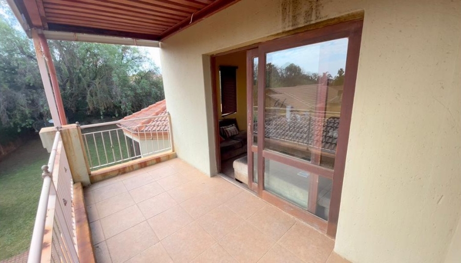 4 Bedroom Property for Sale in The Reeds Gauteng