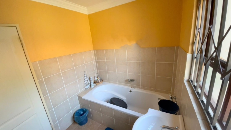 4 Bedroom Property for Sale in The Reeds Gauteng
