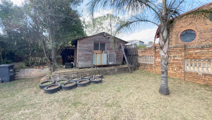 4 Bedroom Property for Sale in The Reeds Gauteng