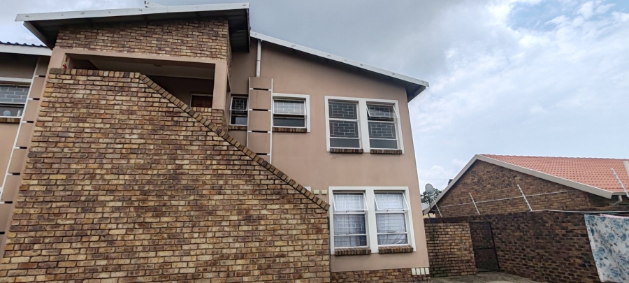 2 Bedroom Property for Sale in Terenure Gauteng