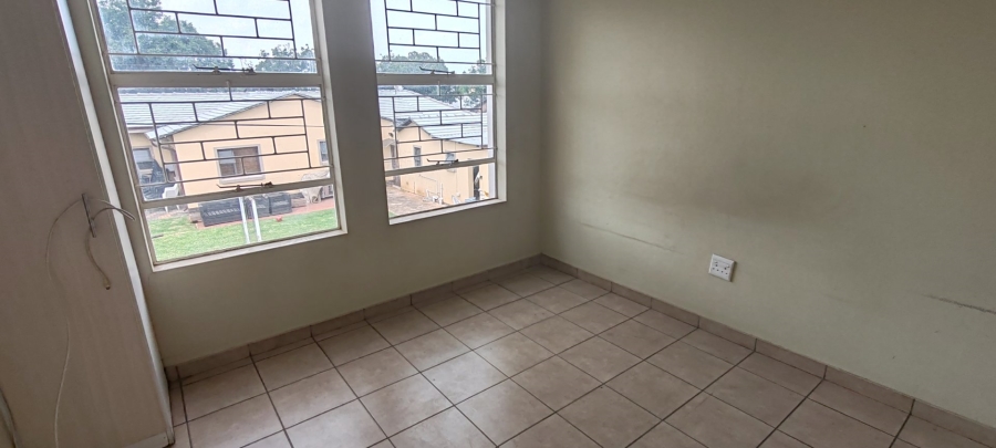 2 Bedroom Property for Sale in Terenure Gauteng