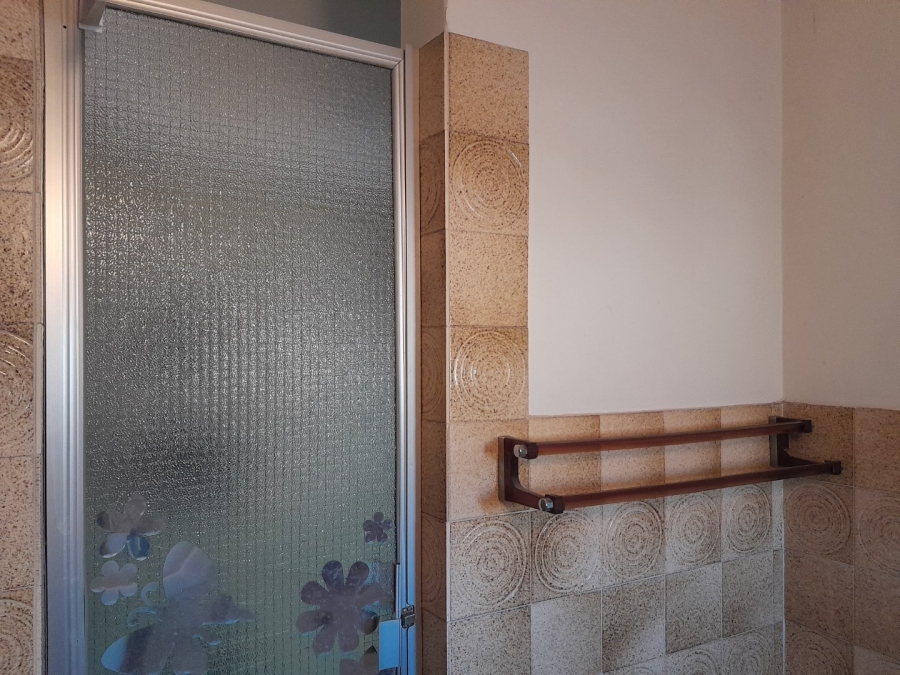 3 Bedroom Property for Sale in Simmerfield Gauteng