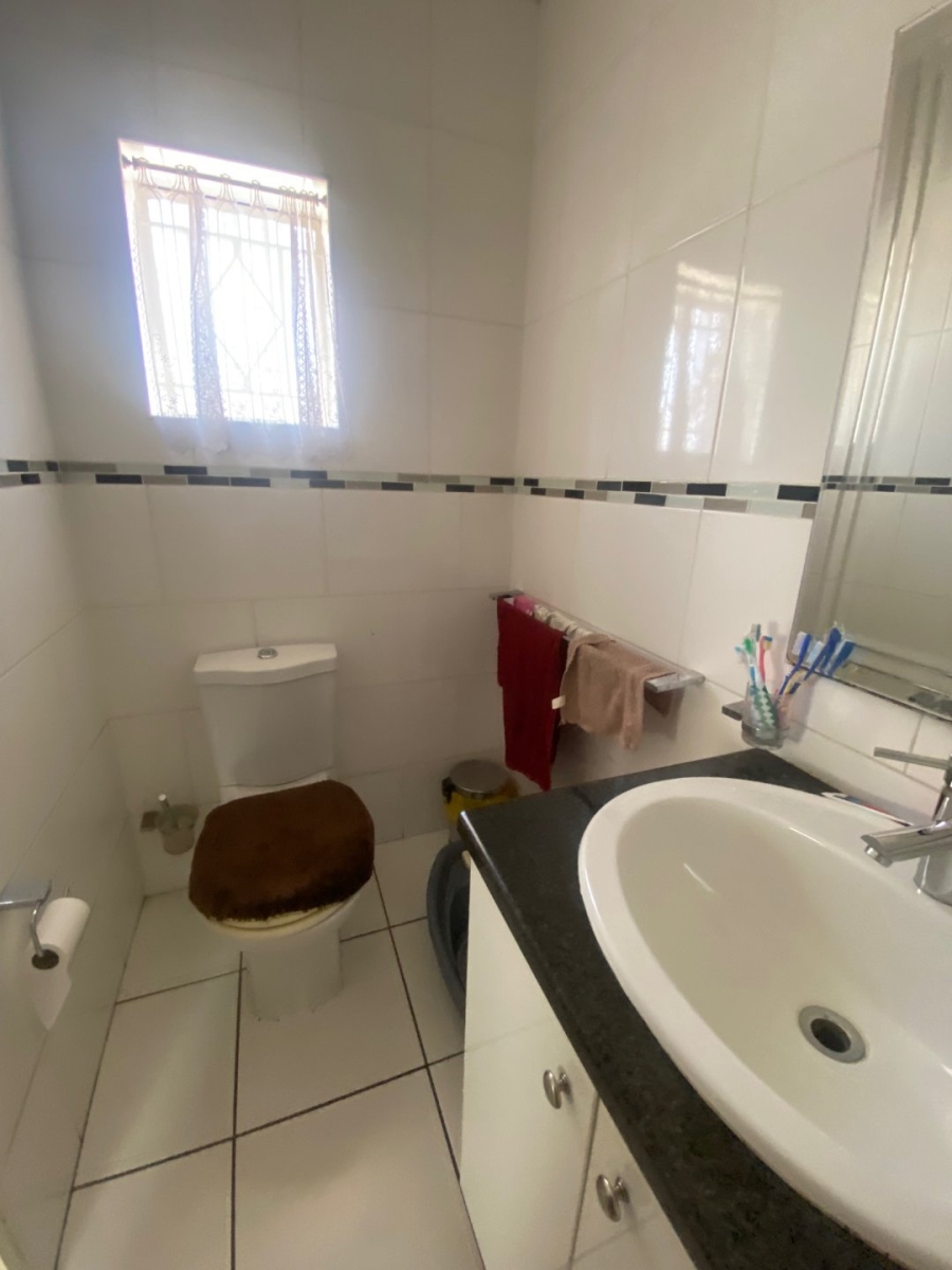 4 Bedroom Property for Sale in Primrose East Gauteng