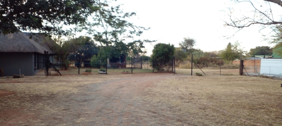 3 Bedroom Property for Sale in Kameeldrift East Gauteng