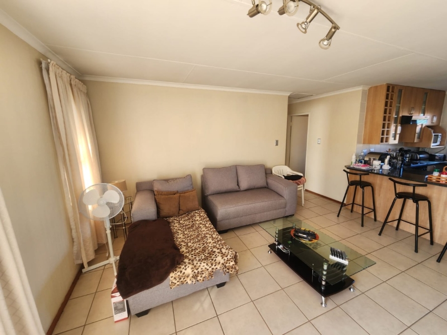 2 Bedroom Property for Sale in Meyersdal Gauteng