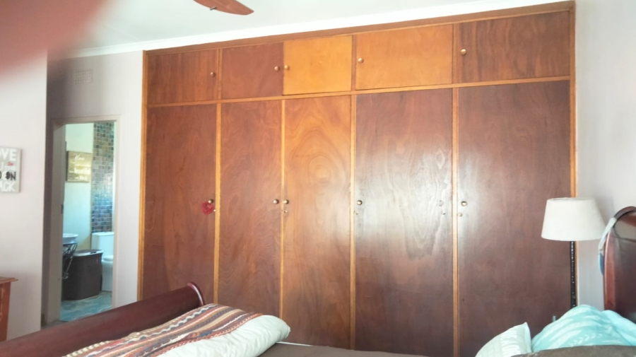 3 Bedroom Property for Sale in Eldoraigne Gauteng