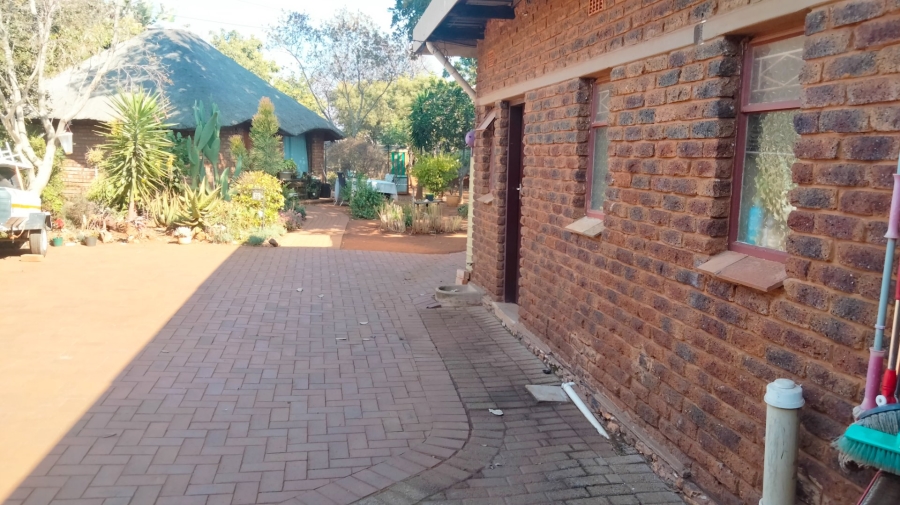 3 Bedroom Property for Sale in Eldoraigne Gauteng
