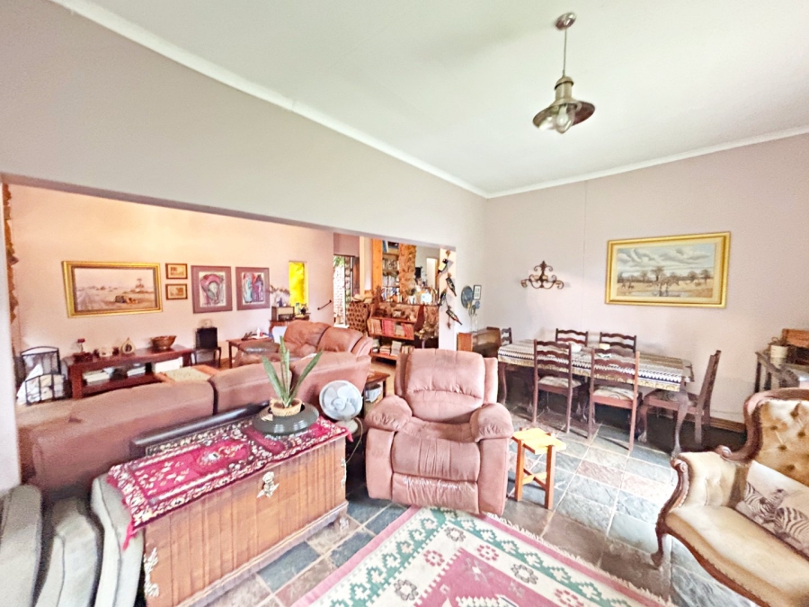 3 Bedroom Property for Sale in Eldoraigne Gauteng