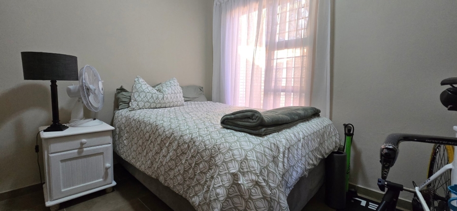 To Let 3 Bedroom Property for Rent in Raceview Gauteng
