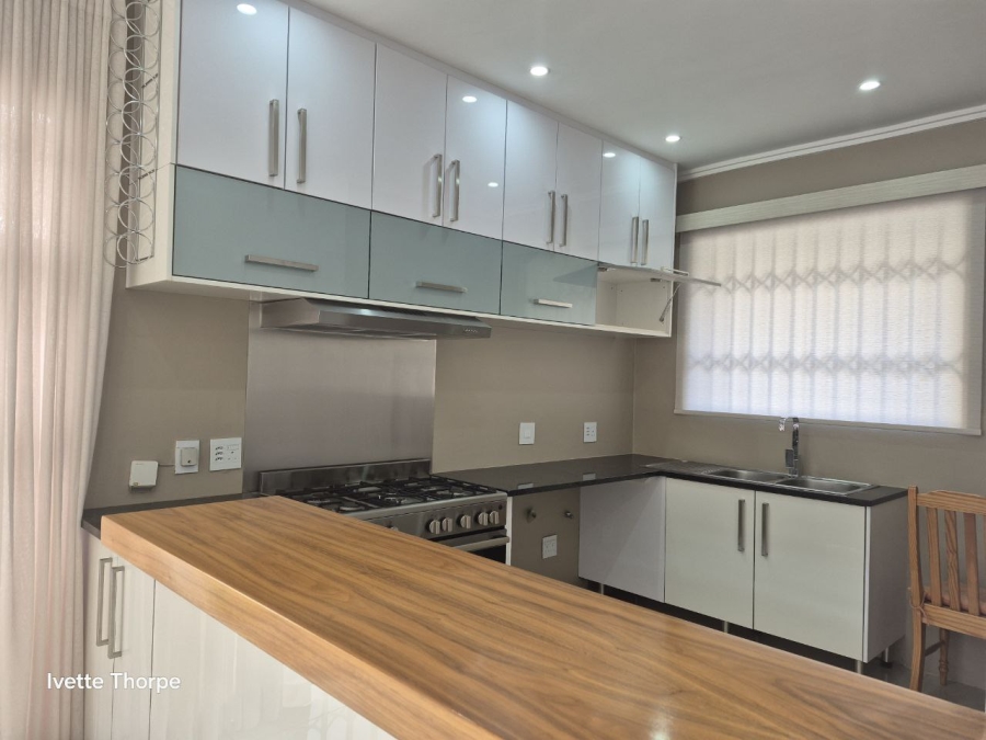 To Let 3 Bedroom Property for Rent in Bryanston Gauteng