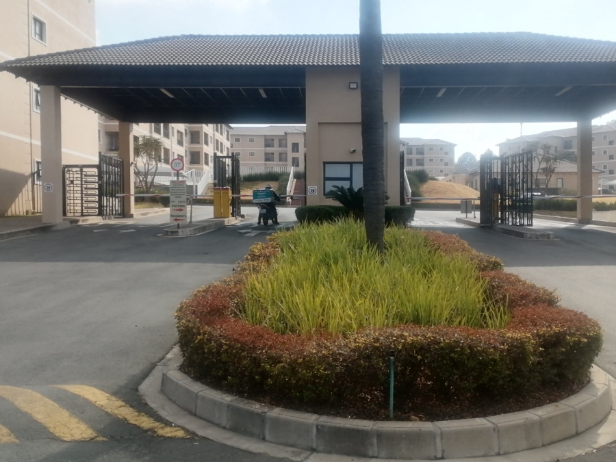 2 Bedroom Property for Sale in Lilianton Gauteng
