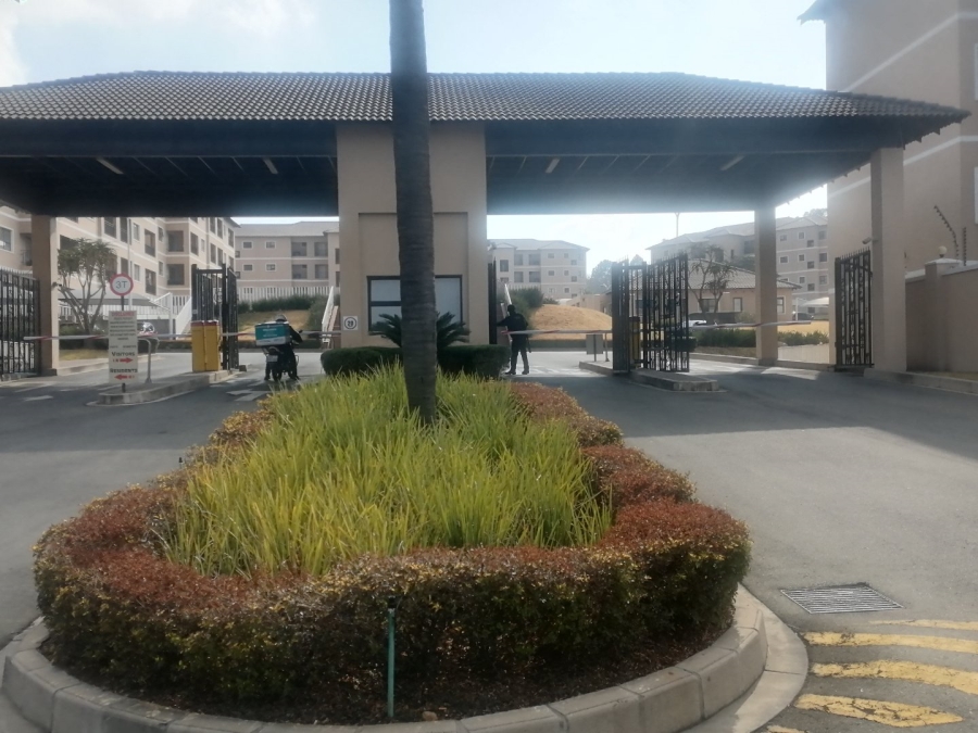2 Bedroom Property for Sale in Lilianton Gauteng
