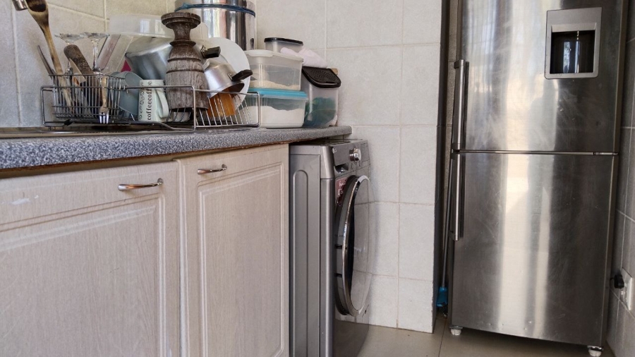 To Let 3 Bedroom Property for Rent in Lonehill Gauteng