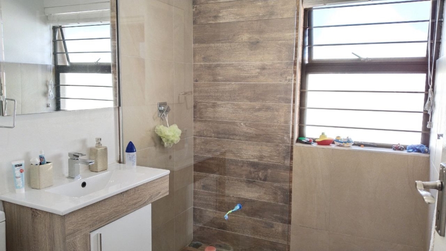To Let 3 Bedroom Property for Rent in Lonehill Gauteng