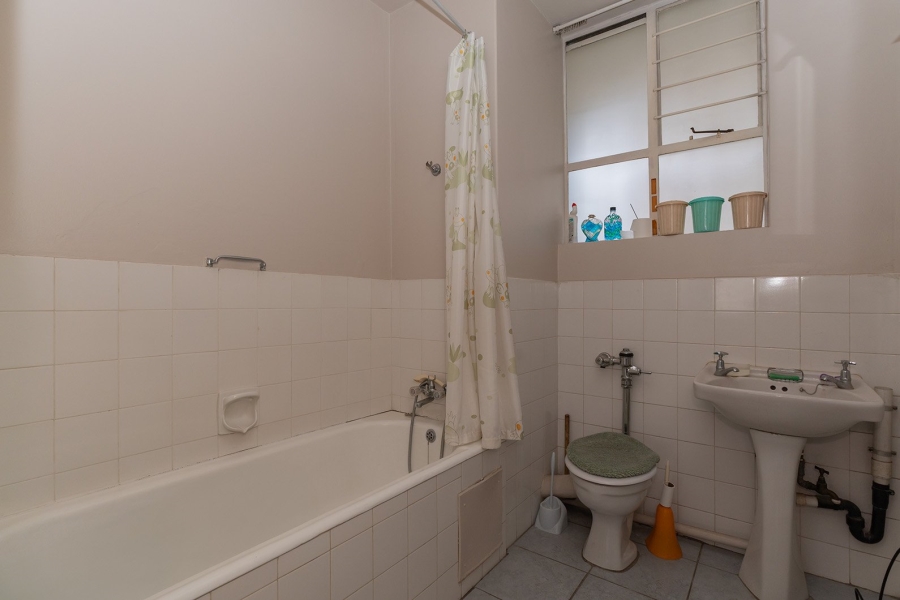 1 Bedroom Property for Sale in Bedford Gardens Gauteng