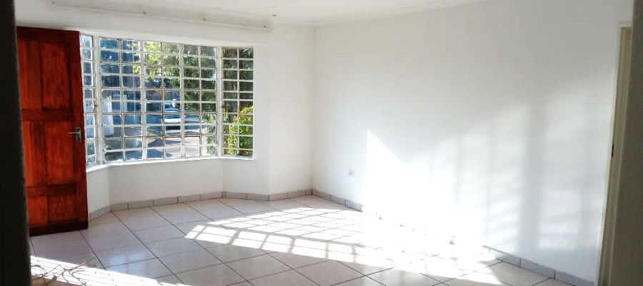 To Let 3 Bedroom Property for Rent in Ormonde Gauteng