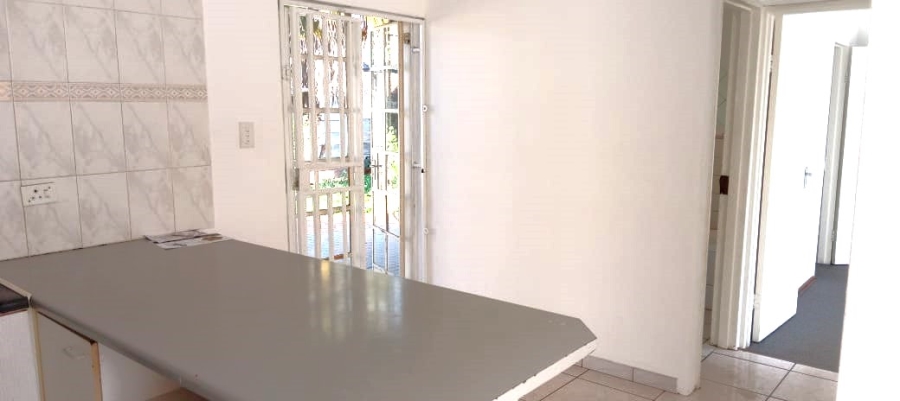 To Let 3 Bedroom Property for Rent in Ormonde Gauteng