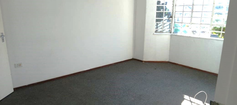 To Let 3 Bedroom Property for Rent in Ormonde Gauteng