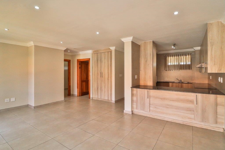 2 Bedroom Property for Sale in Featherwood Retirement Estate Gauteng