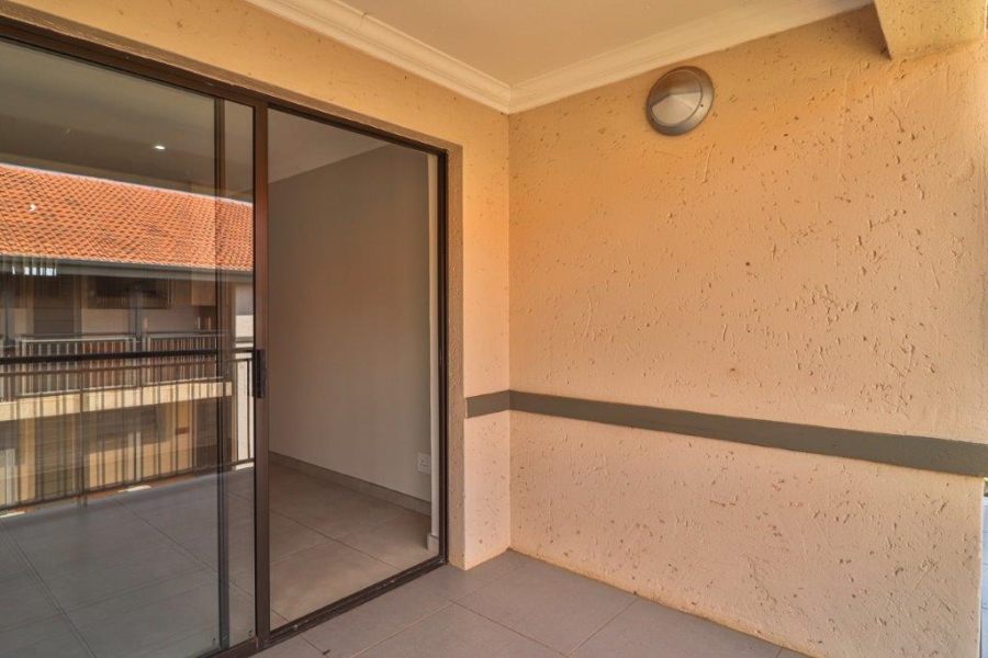 2 Bedroom Property for Sale in Featherwood Retirement Estate Gauteng