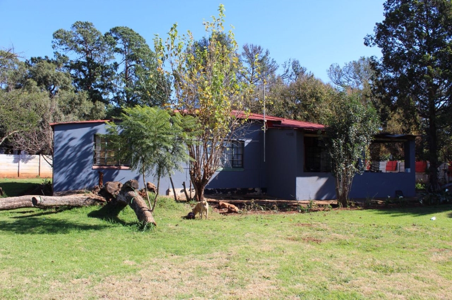9 Bedroom Property for Sale in Tarlton Gauteng