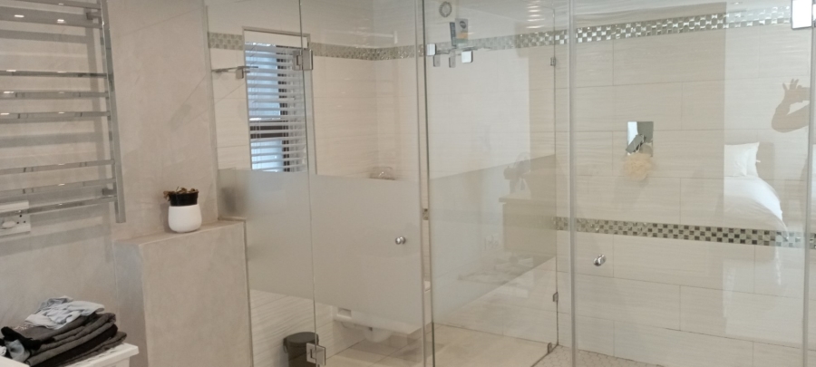 To Let 3 Bedroom Property for Rent in Sandown Gauteng