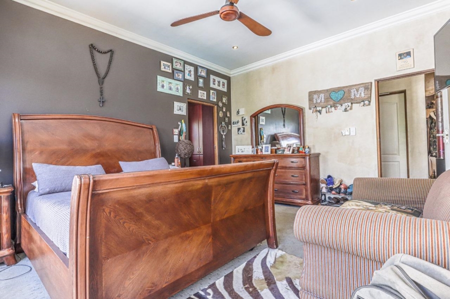 4 Bedroom Property for Sale in Vaal Marina Gauteng