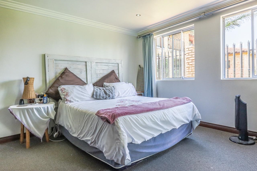 4 Bedroom Property for Sale in Vaal Marina Gauteng