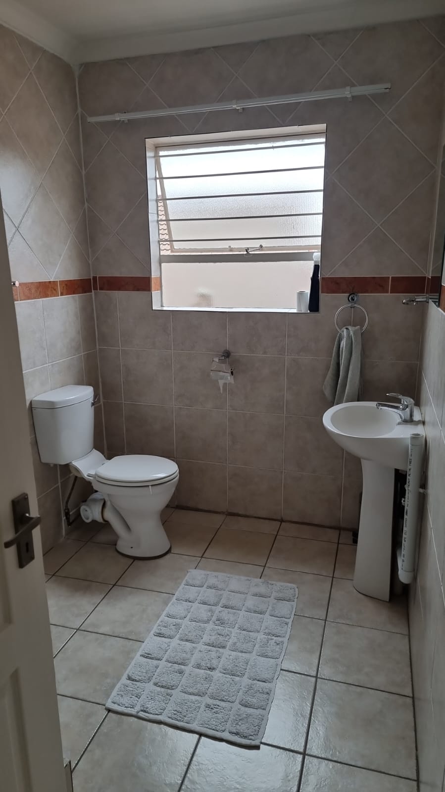4 Bedroom Property for Sale in Glen Marais Gauteng