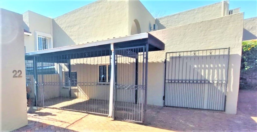 To Let 3 Bedroom Property for Rent in Faerie Glen Gauteng