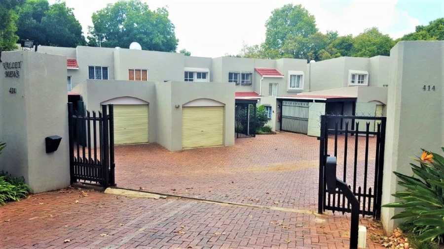 To Let 3 Bedroom Property for Rent in Faerie Glen Gauteng