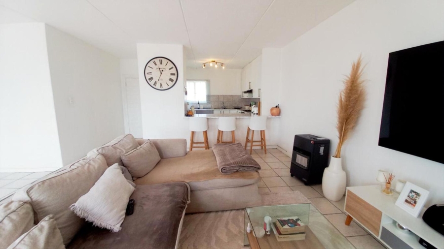 2 Bedroom Property for Sale in Noordwyk Gauteng