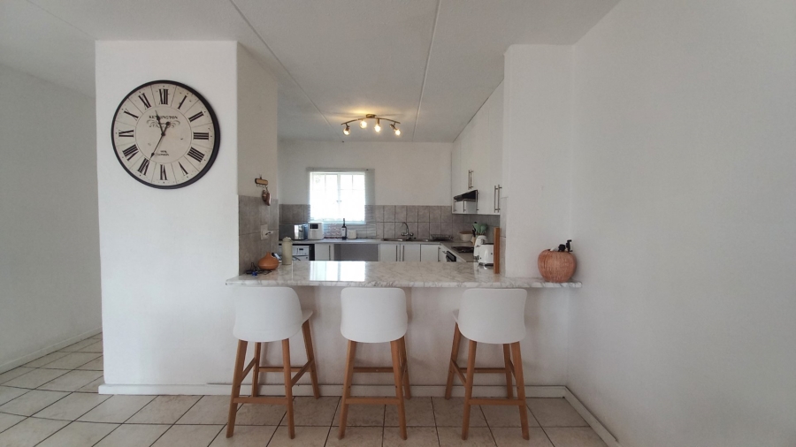 2 Bedroom Property for Sale in Noordwyk Gauteng