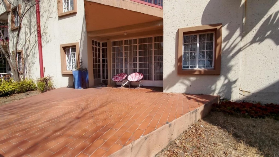 2 Bedroom Property for Sale in Noordwyk Gauteng