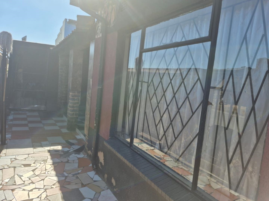 2 Bedroom Property for Sale in Tembisa Central Gauteng