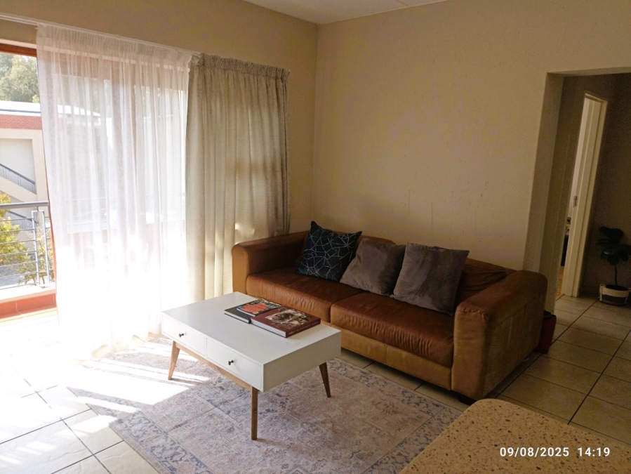 To Let 2 Bedroom Property for Rent in Douglasdale Gauteng