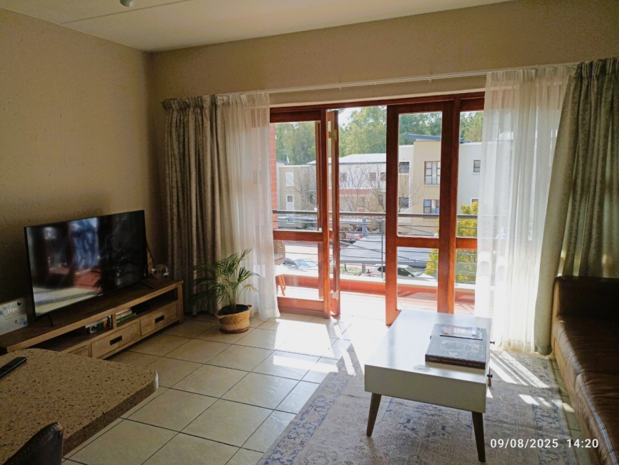 To Let 2 Bedroom Property for Rent in Douglasdale Gauteng