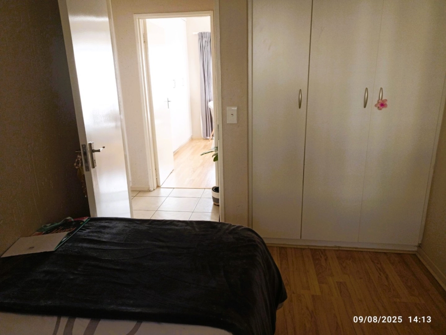 To Let 2 Bedroom Property for Rent in Douglasdale Gauteng