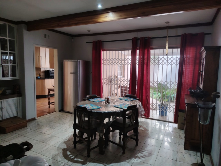 4 Bedroom Property for Sale in Three Rivers Gauteng