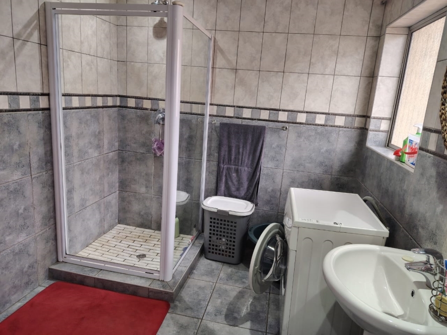 4 Bedroom Property for Sale in Three Rivers Gauteng