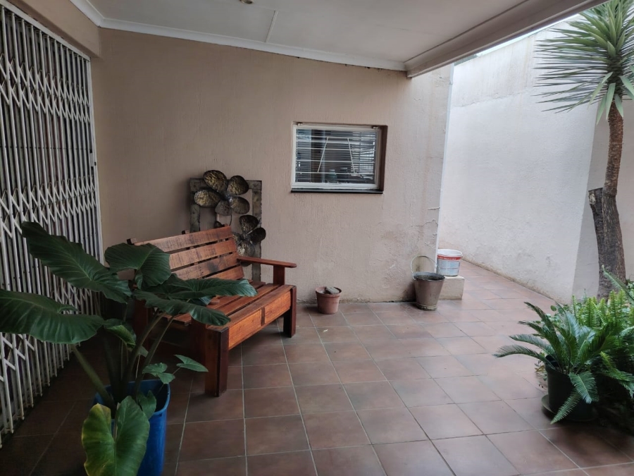 4 Bedroom Property for Sale in Three Rivers Gauteng