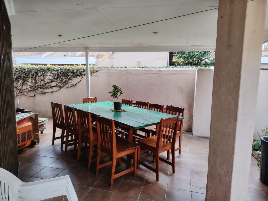 4 Bedroom Property for Sale in Three Rivers Gauteng