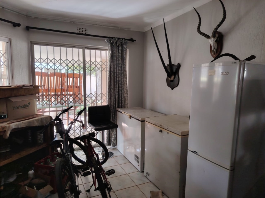 4 Bedroom Property for Sale in Three Rivers Gauteng