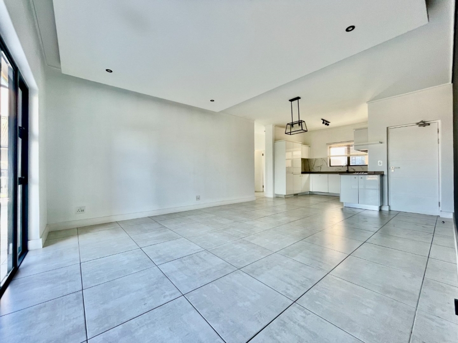 To Let 2 Bedroom Property for Rent in The Polofields Gauteng