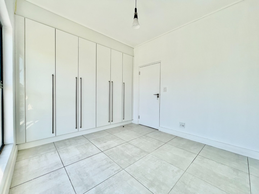 To Let 2 Bedroom Property for Rent in The Polofields Gauteng