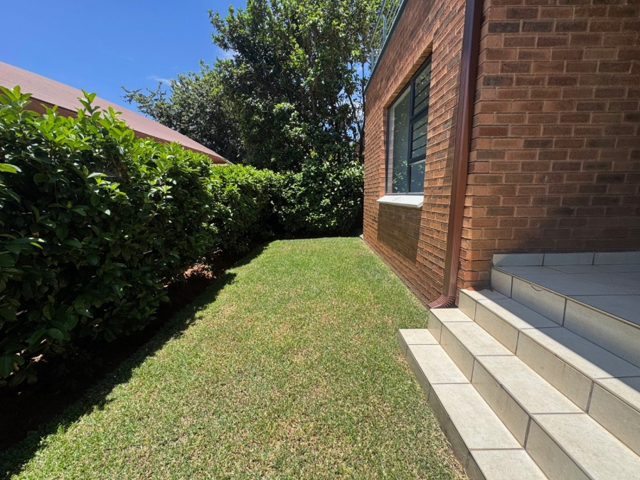 3 Bedroom Property for Sale in Greenstone Hill Gauteng
